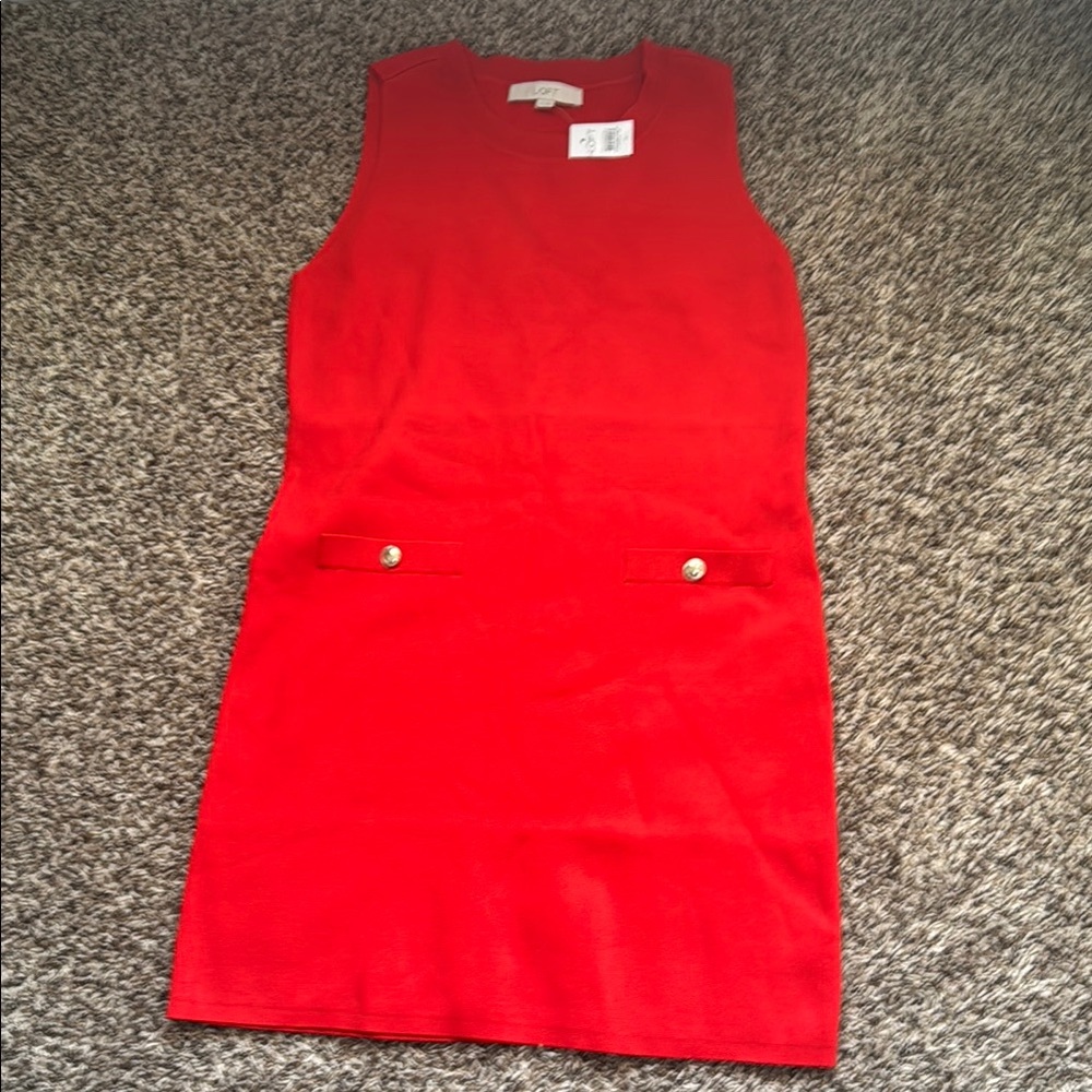 Elegant Red Sleeveless Dress